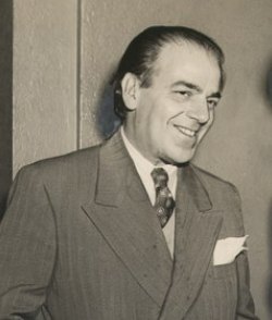Villa-Lobos, Heitor Komponist Portrait Bild  by Brazilian National Archives, Public domain